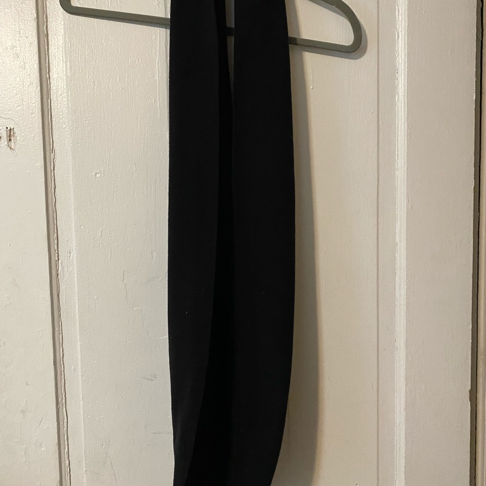 One size old navy fleece infinity scarf